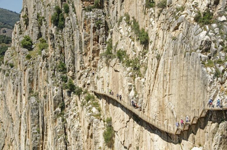excursion caminito del rey desde benalmadena 2 768x508