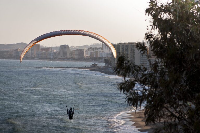 vuelo en parapente 10 scaled 1 768x512