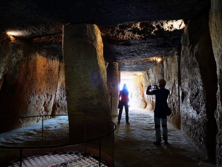 Visita guiada a Antequera y los Dolmenes 3 768x576